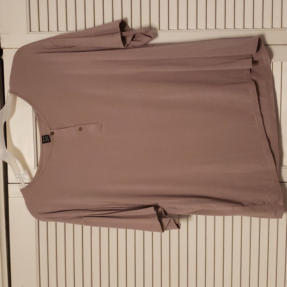 Loose tee